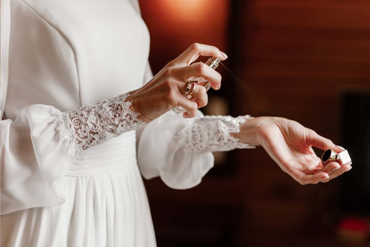 come applicare bene profumo