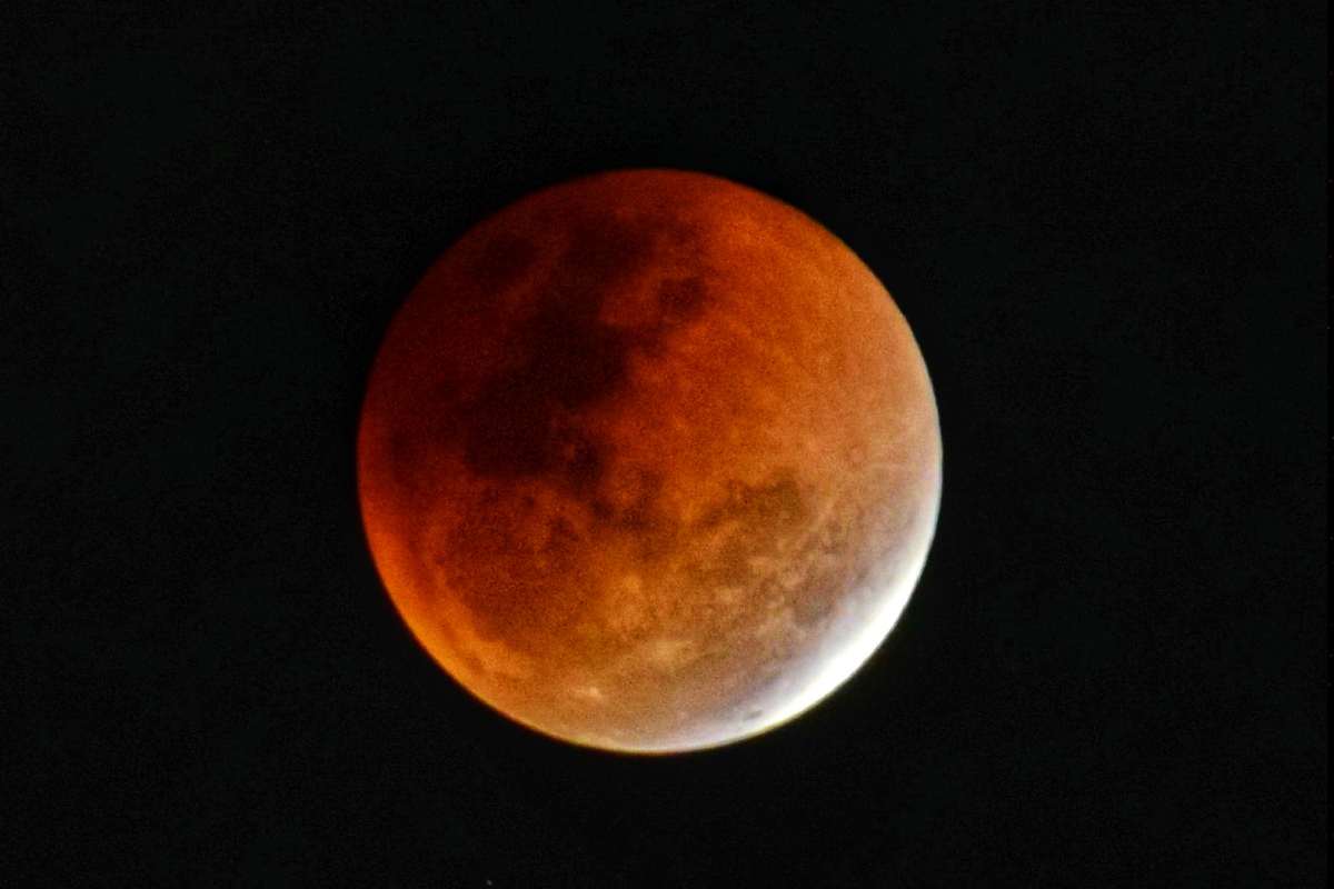 Mancano pochissimi giorni all’eclissi totale in Italia