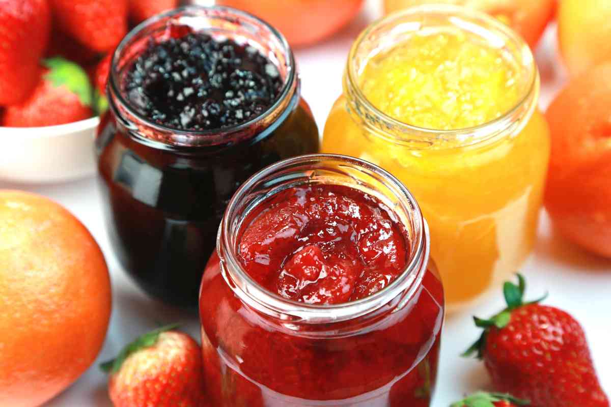 marmellata barattoli