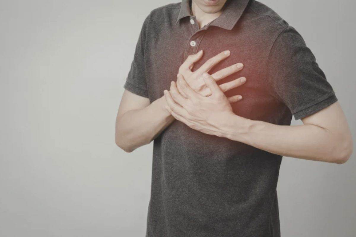 Accanto a movimento e alimentazione esistono altri elementi che influiscono profondamente sulla salute del cuore, anche se spesso vengono trascurati.