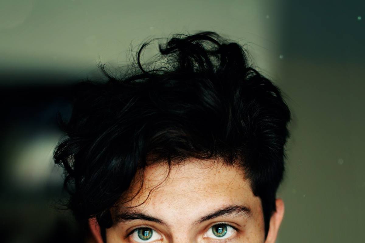 capelli folti cosa mangiare